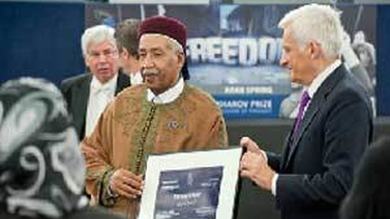 El Parlamento Europeo entrega el premio Sajarov a cinco activistas de la Primavera Arabe