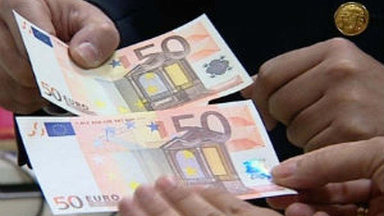 El Tesoro coloca 6.000 millones en obligaciones, el doble de lo esperado, a interes más bajo