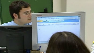 La Comunidad adapta la jornada de 37,5 horas para 54.000 empleados públicos