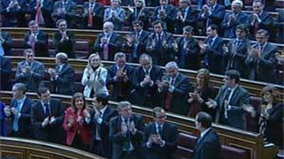 Obama llama a Rajoy para felicitarle y ofrecerle unas "relaciones excelentes"