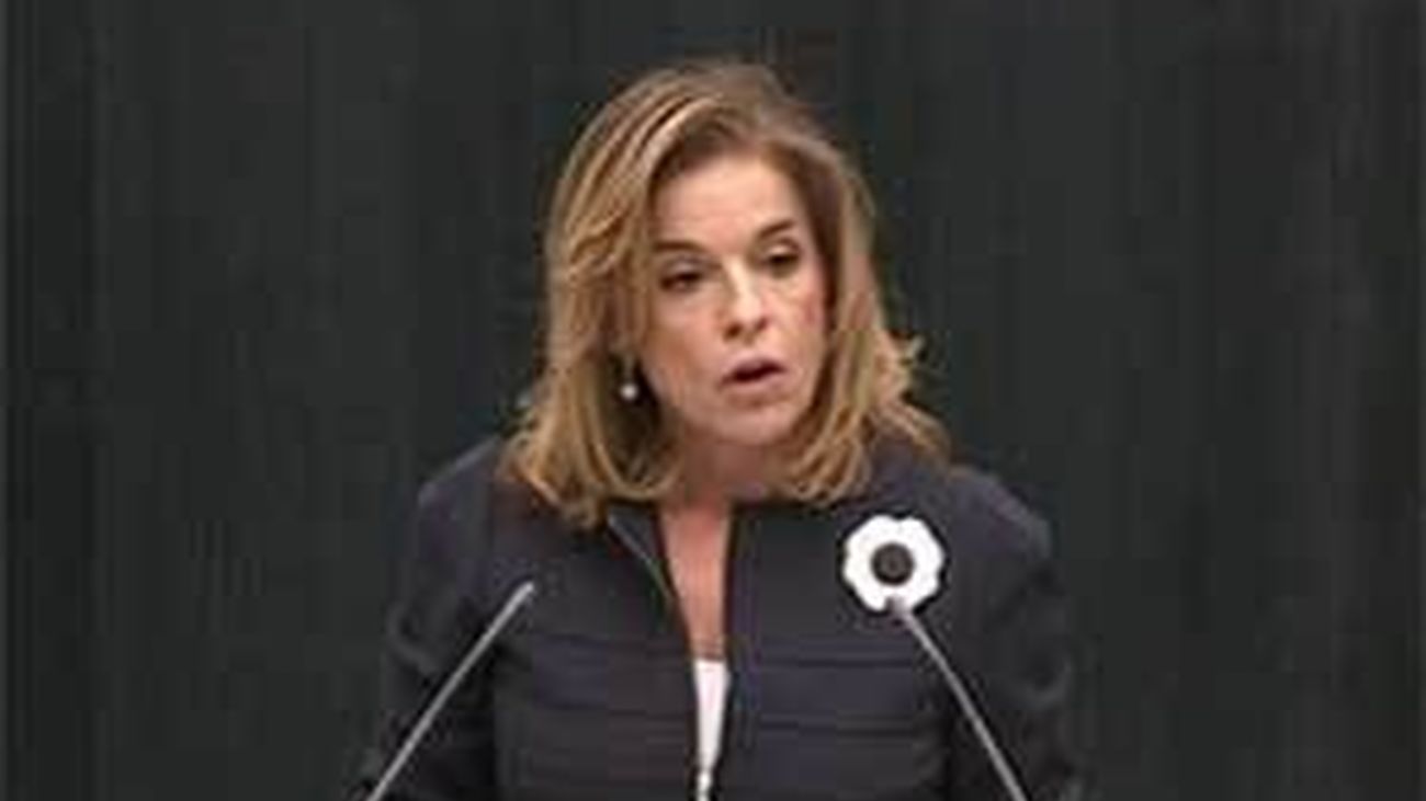 Ana Botella elegida primera alcaldesa de Madrid