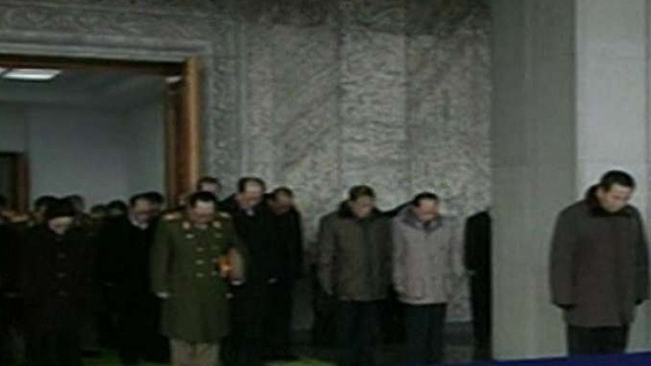 Pyongyang cierra con tres minutos de silencio los actos funerarios por Kim