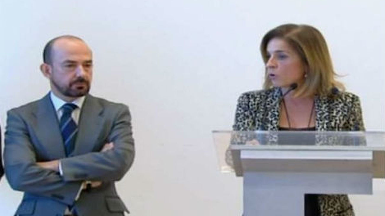 Botella reduce a siete las concejalías y pone a Villanueva de vicealcalde