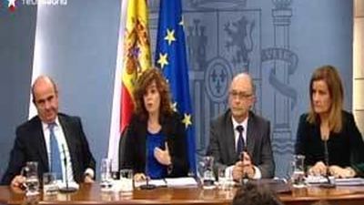 El Gobierno aprueba un recargo del IRPF durante 2 años a causa del déficit del 8%