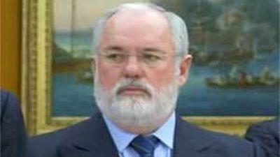 Cañete exigirá a la UE compensaciones por la parada de la flota en Marruecos