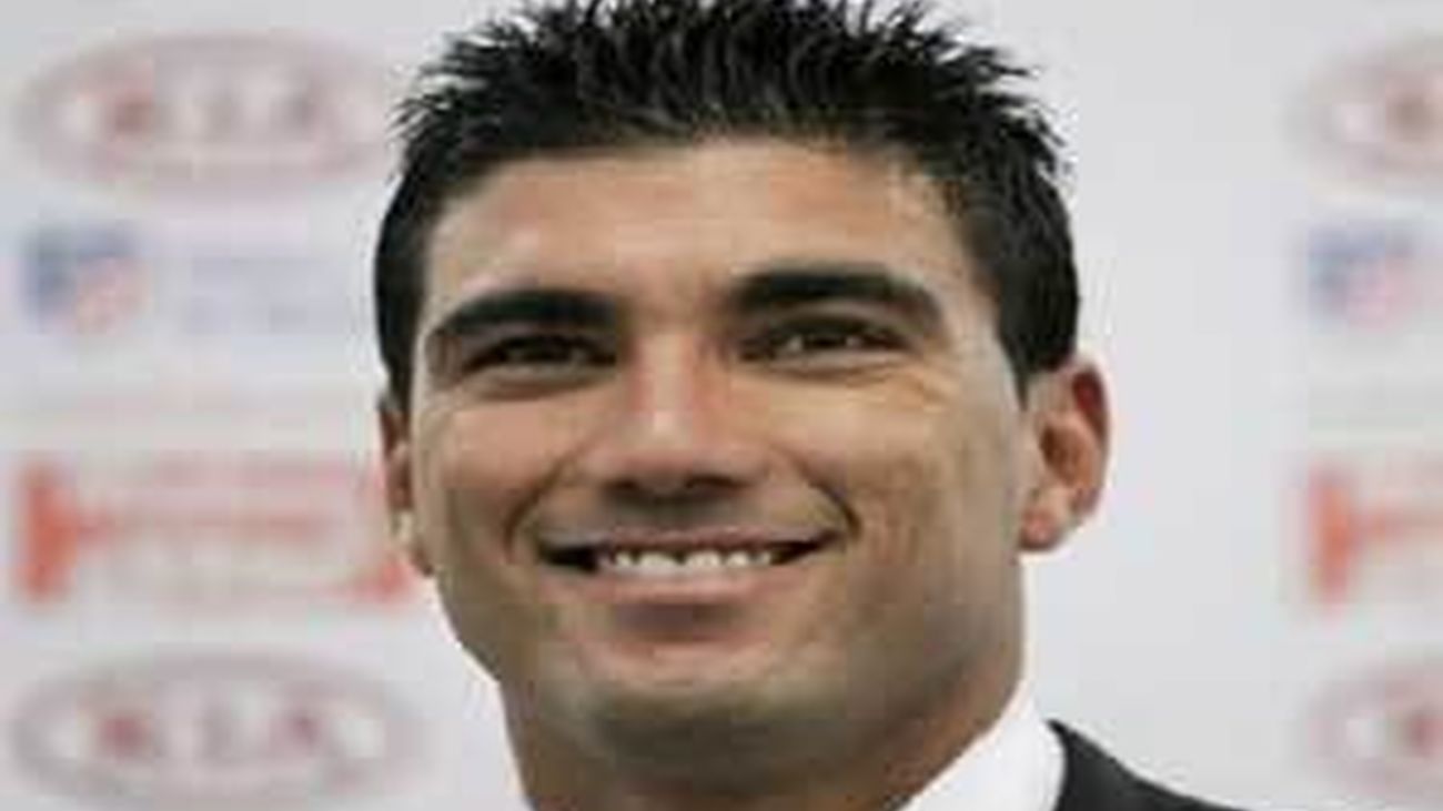 El Sevilla anuncia el fichaje de Reyes por tres temporadas y media