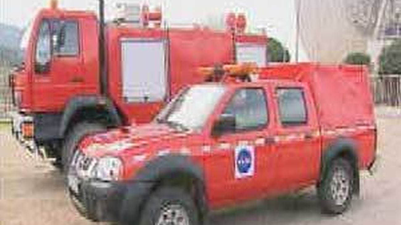 La NASA y la Comunidad de Madrid intercambian sendos vehículos para la extinción de incendios
