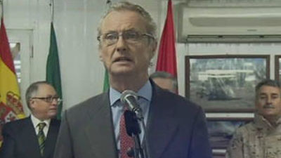 Morenés anuncia que España comenzará la retirada de Afganistán antes de verano