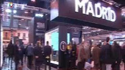 Aguirre y Botella visitan el stand conjunto de Madrid en FITUR