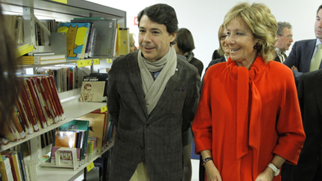 Aguirre inaugura una biblioteca en Tres Cantos con capacidad para más de 80.000 volúmenes