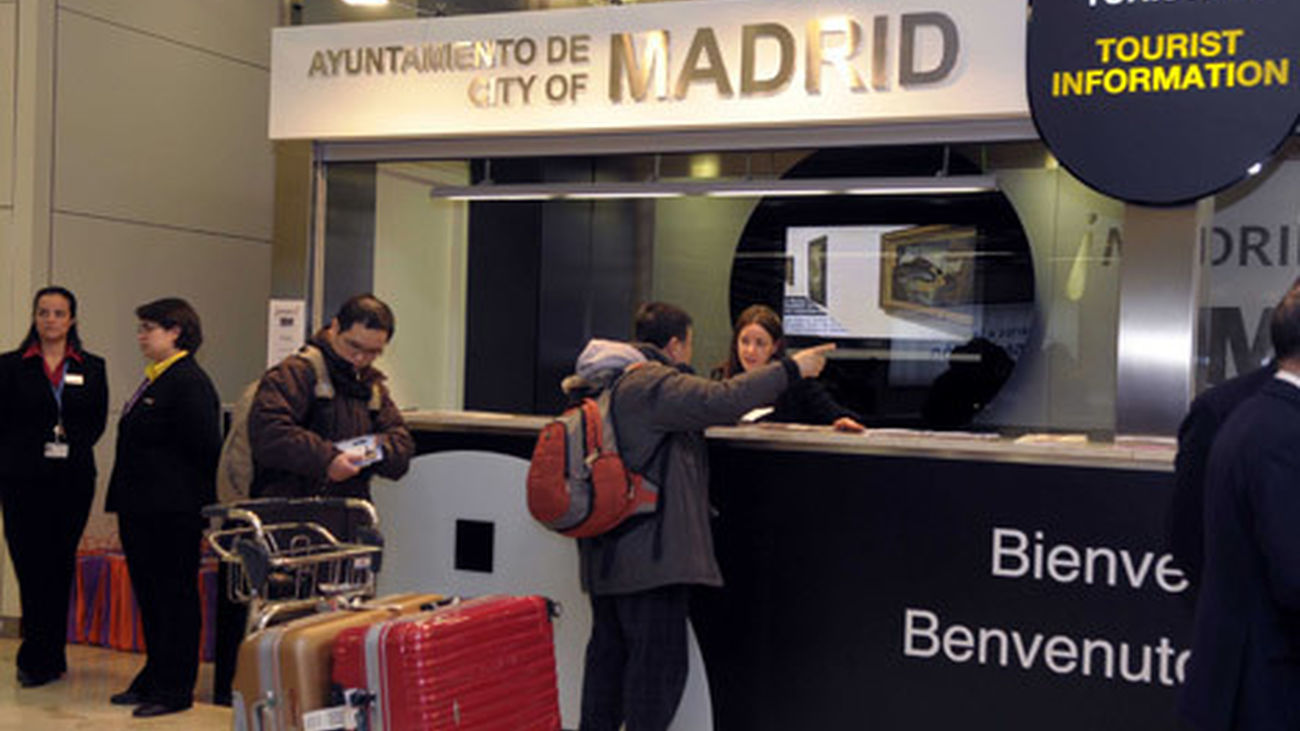 Turistas a su llegada a Madrid