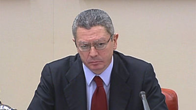 Gallardón precisa que el PP no retirará el recurso  contra la Ley del Matrimonio Homosexual