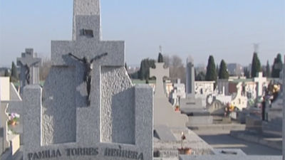 Más servicio de la EMT a los cementerios