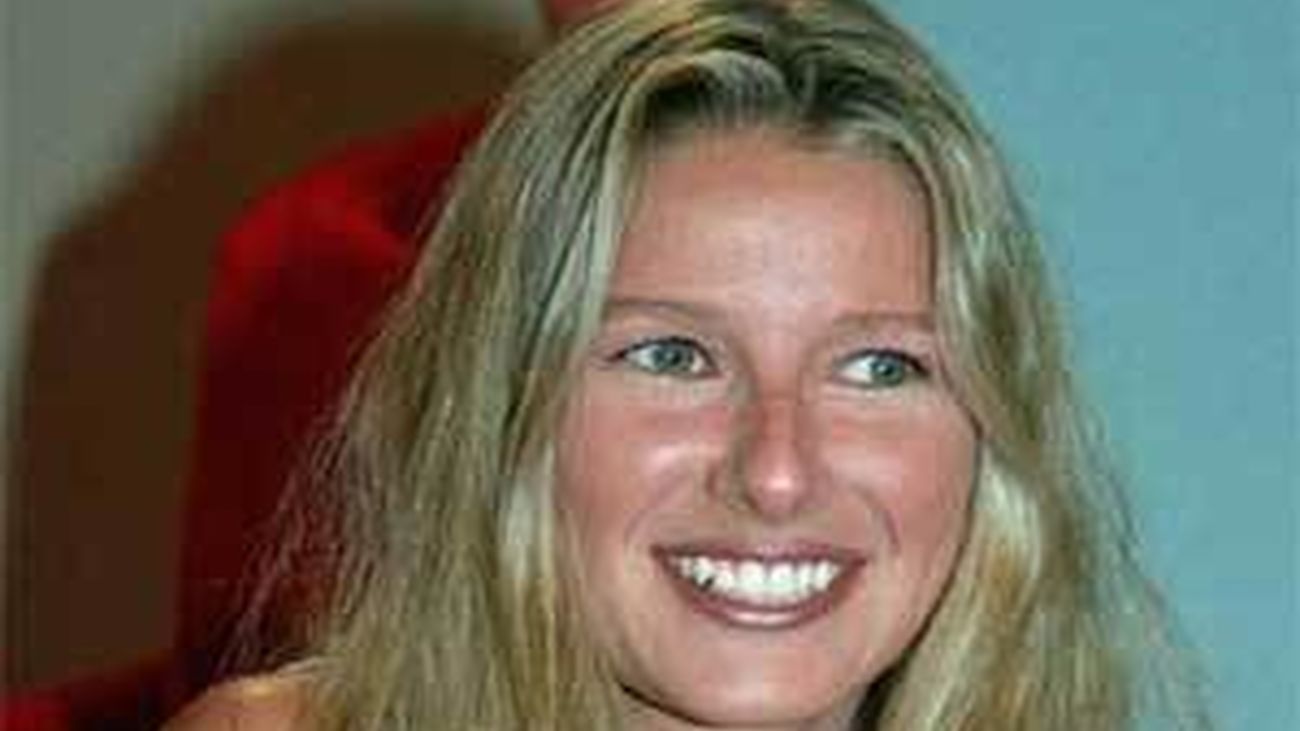 La Comunidad nombra a Anne Igartiburu  embajadora del voluntariado en la región