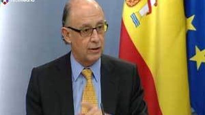 Las Comunidades serán multadas con el 0,2% de  su PIB si no corrigen el déficit