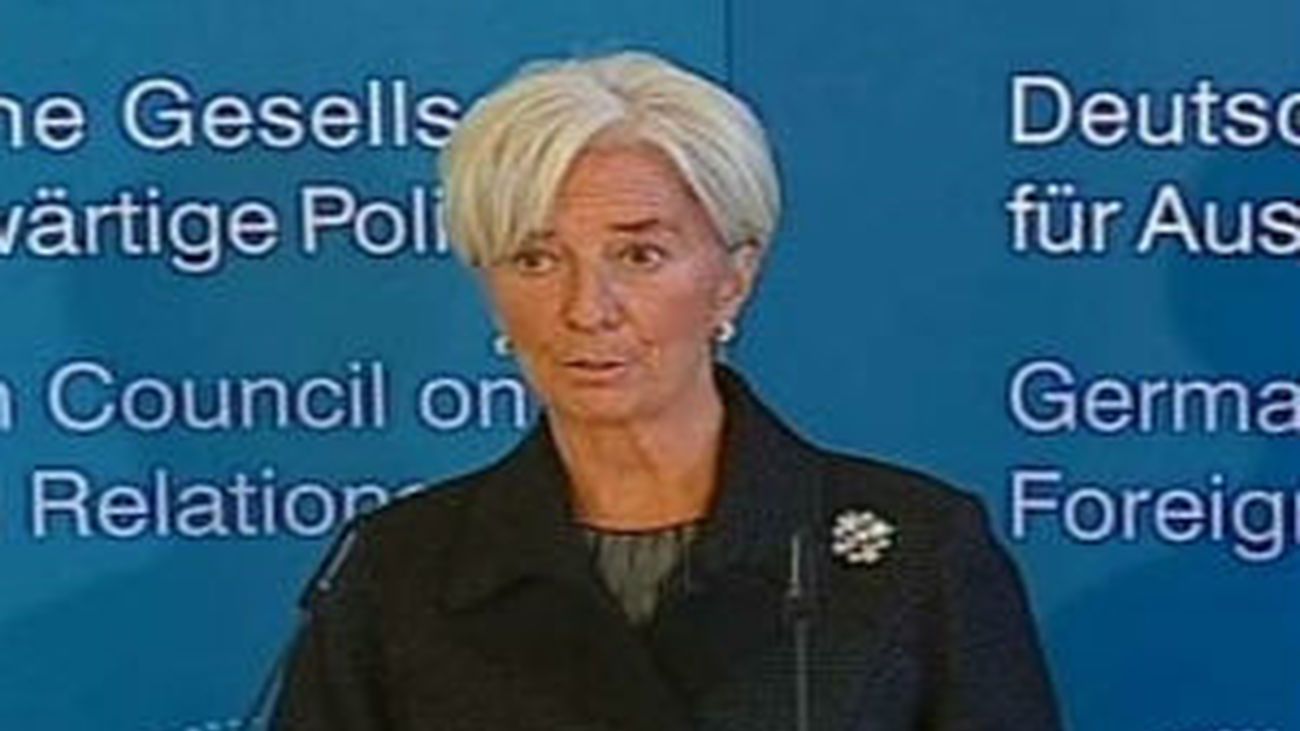 Lagarde insta a los miembros del FMI a "demostrar su apoyo" durante la crisis