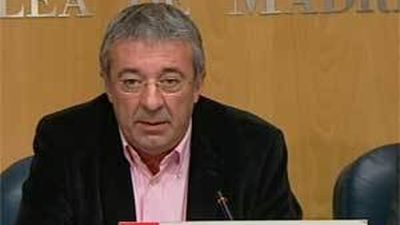 Gordo dice, sobre Reneses, que IU adoptaría las mismas medidas con cualquier imputado