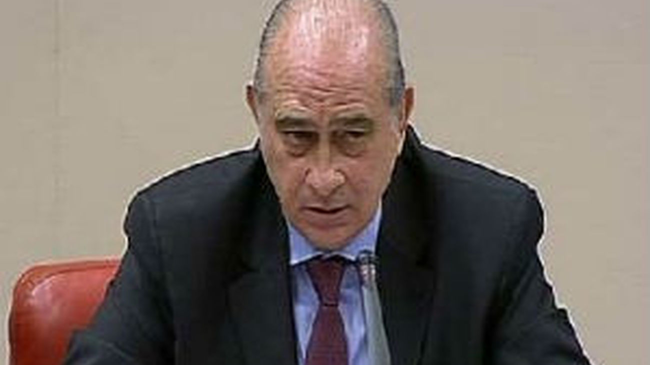 Interior impulsará la "reinserción individualizada" de los presos de ETA