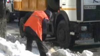 La ola de frío siberiano causa 89 muertos en el Este de Europa