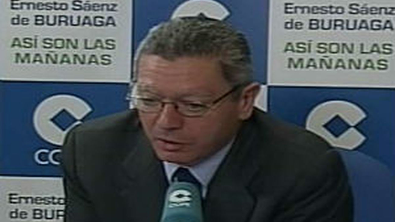 Gallardón anuncia una nueva ley del aborto con una serie de "supuestos" y no de plazos