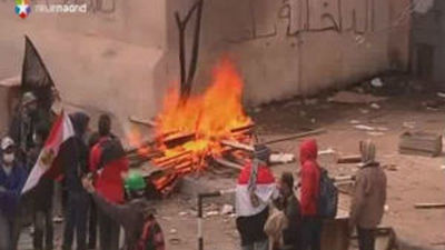 Cuatro muertos y unos 1.500 heridos en los disturbios de las últimas horas en El Cairo