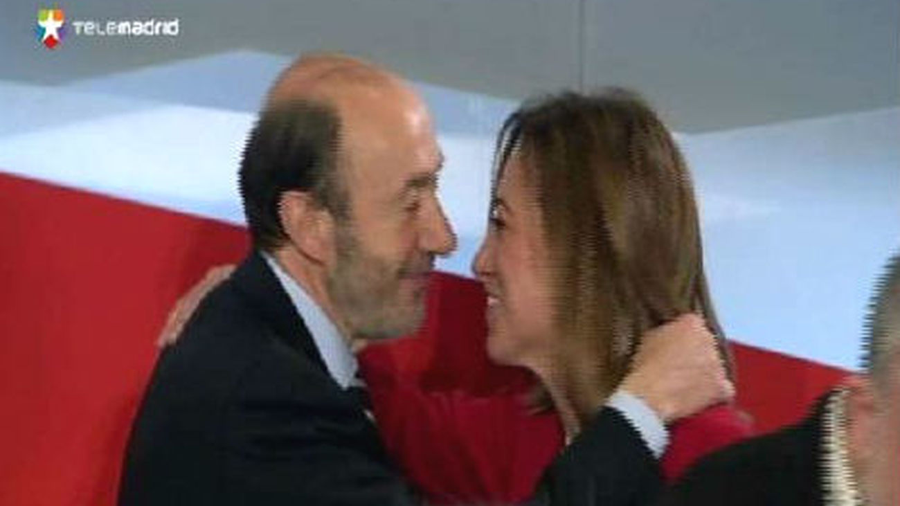 Comienza el Congreso del PSOE sin un claro favorito para sustituir a Zapatero