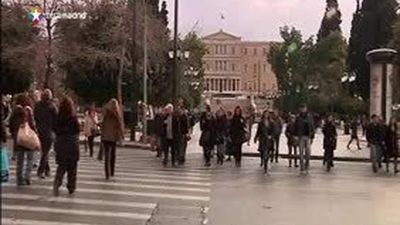 Grecia y la "troika" acercan posiciones sobre los recortes a cambio del préstamo
