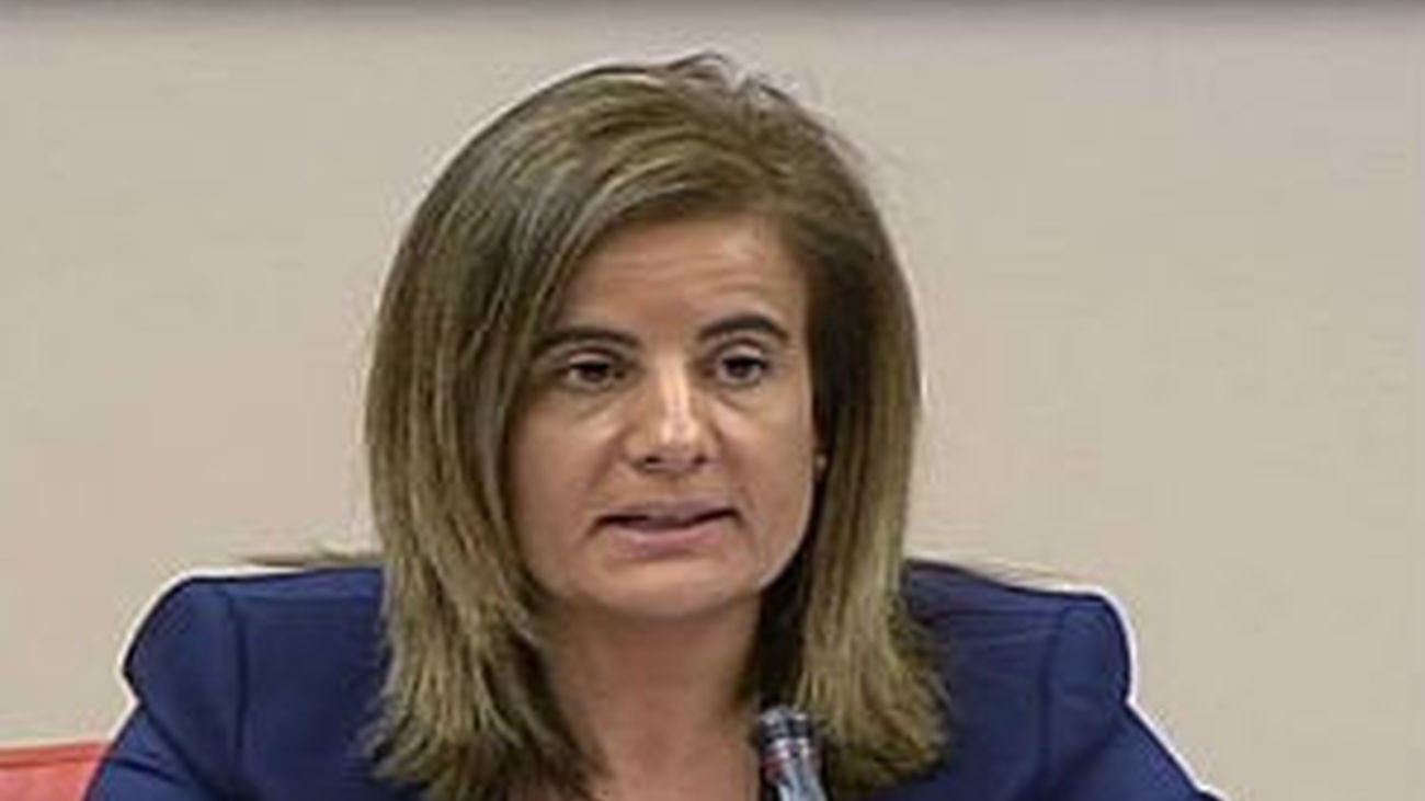 Fátima Báñez dice que la reforma laboral será completa, equilibrada y útil