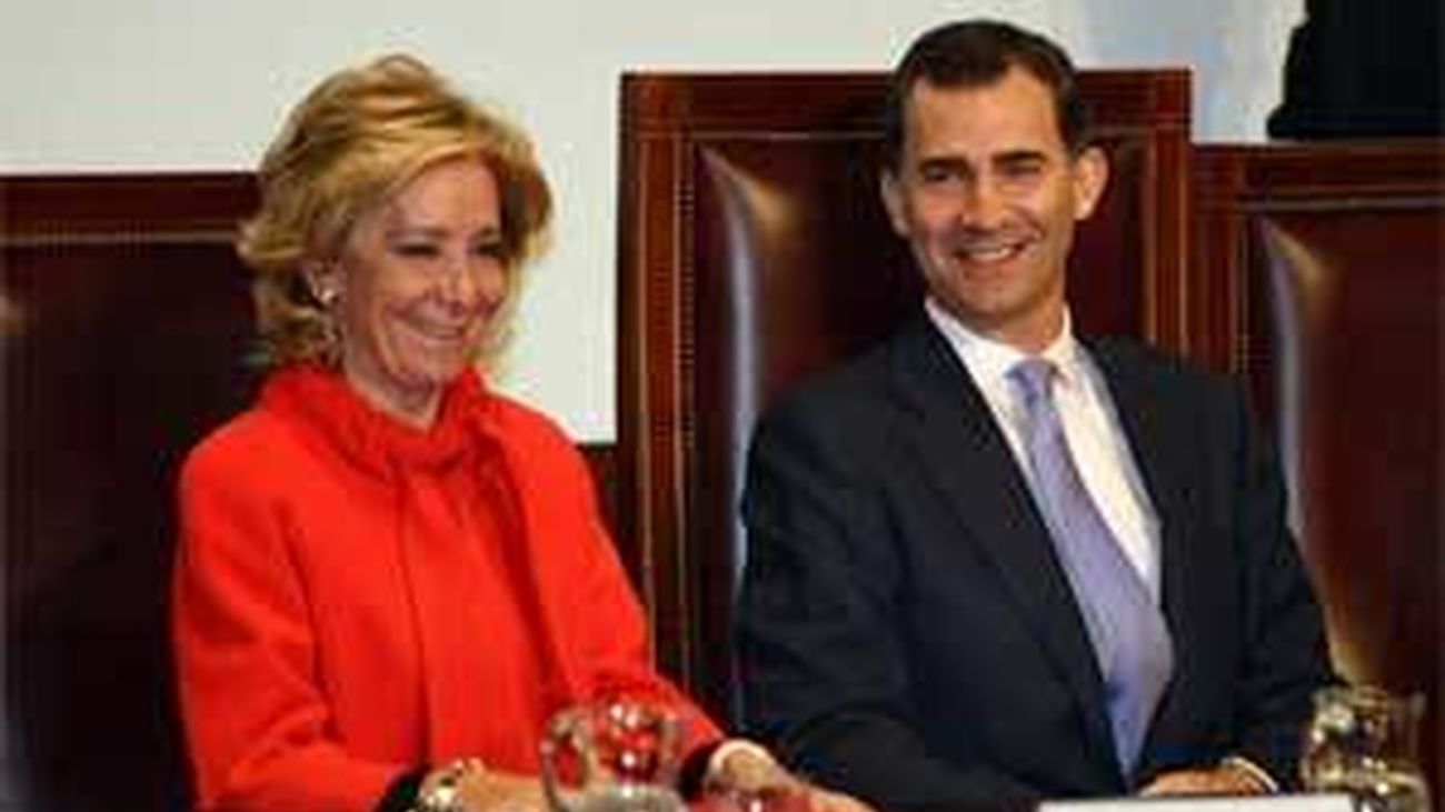 El Príncipe anima a los empresarios a poner la mira en reducir el paro juvenil