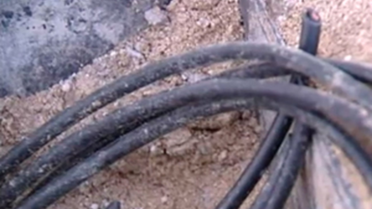 Hartos del robo de cable en Villanueva de la Cañada