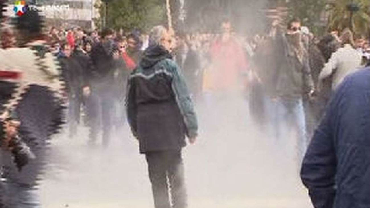 Grecia se paraliza hoy por una huelga general contra el acuerdo con la troika