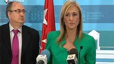 Cifuentes buscará una solución para las "cundas" y reforzará la vigilancia en Embajadores