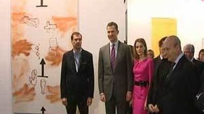 Tàpies, origen y final de la visita de los Príncipes de Asturias a ARCO