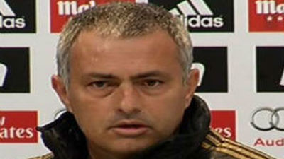 Mourinho: "No buscamos el alirón ni el pasillo en el Camp Nou"