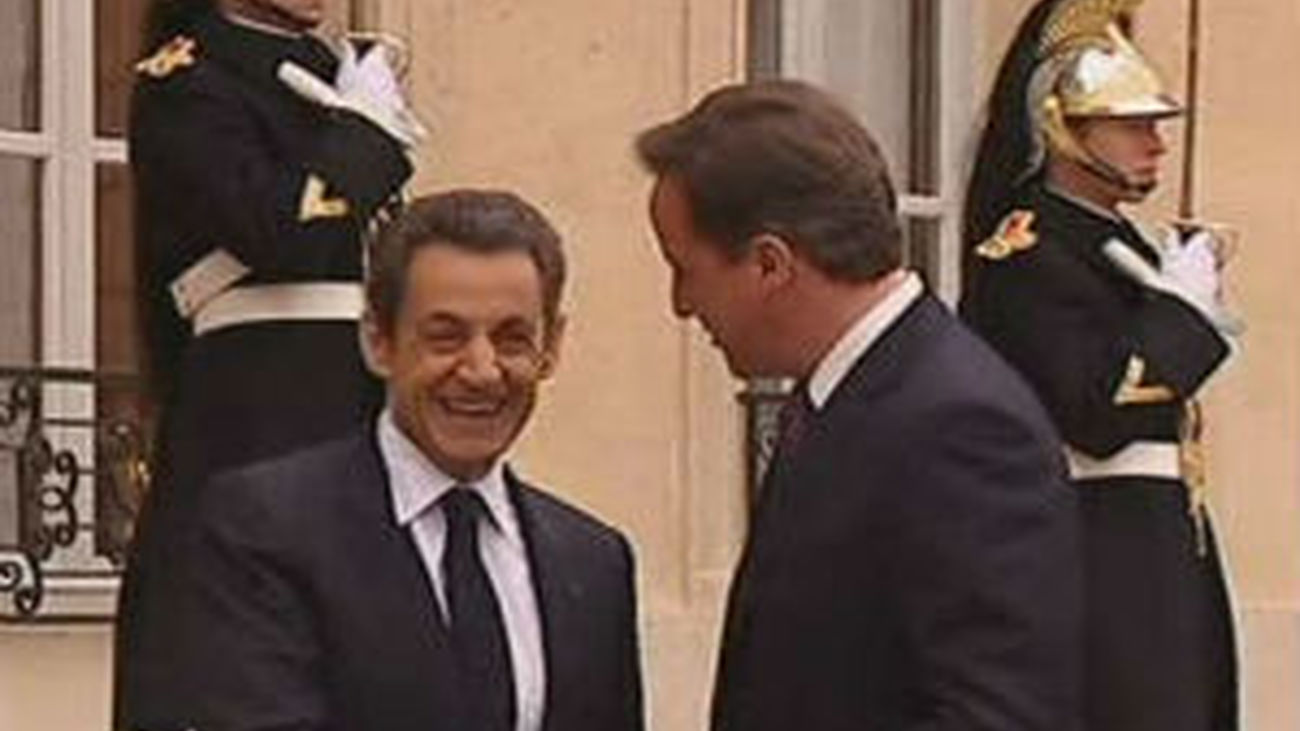 Sarkozy y Cameron confirman su acuerdo para desarrollar la energía nuclear