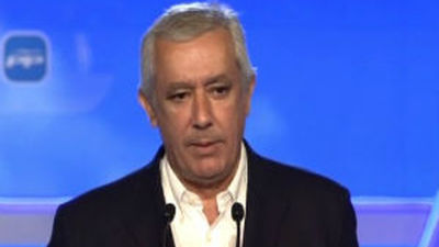 Arenas incide en la implicación de la Junta en los "escándalos" de los ERE