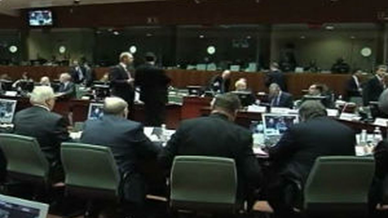 El Eurogrupo tratará de desbloquear  hoy el segundo rescate de 130.000 millones a Grecia