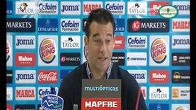 Luis García, plenamente confiado en la zaga que jugará en el Villamarín