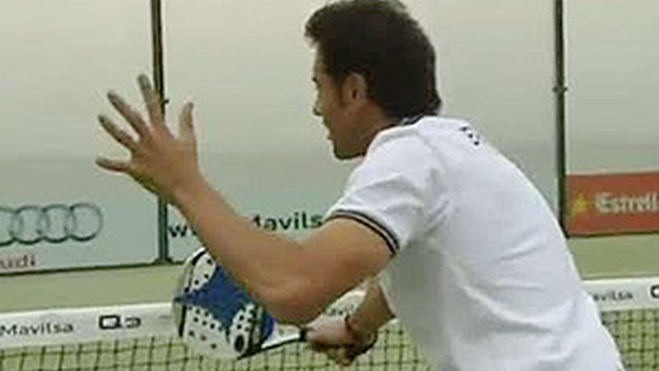 Curso de pádel: Volea de revés