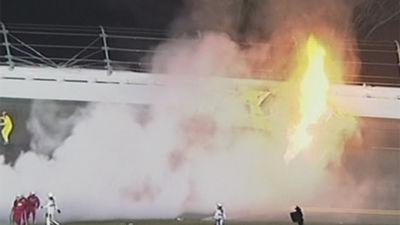 Montoya protagoniza un choque histórico en Daytona