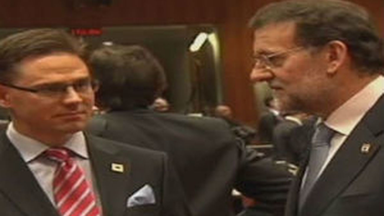 España asume que Bruselas no revisará hasta mayo su objetivo de déficit