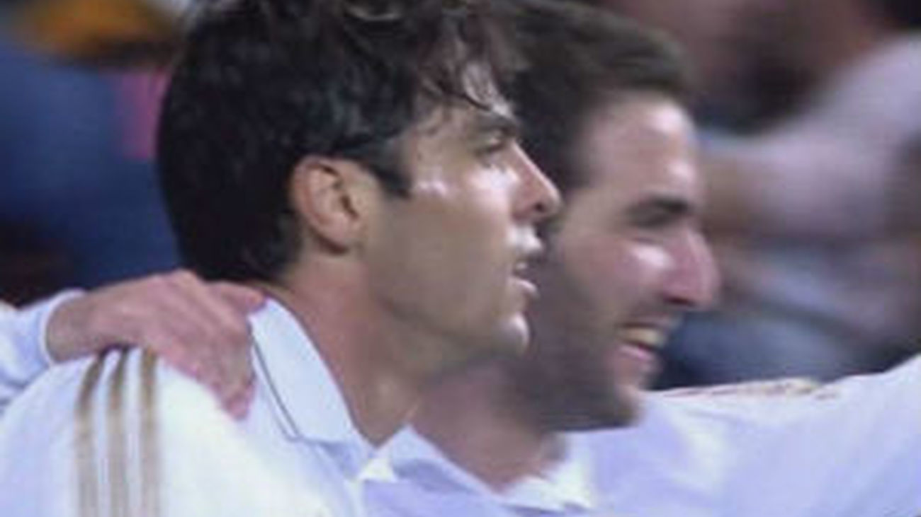 Higuain zanja su crisis y el Real Madrid sigue a 10 puntos del Barcelona