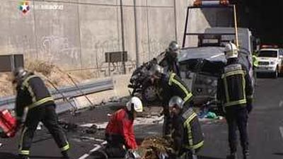 Un muerto y un herido grave tras caer su vehículo desde la M-40 a la M-511