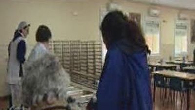 El Secretario de los obispos dice que la Iglesia no puede sustituir al Estado en la atención a los más pobres