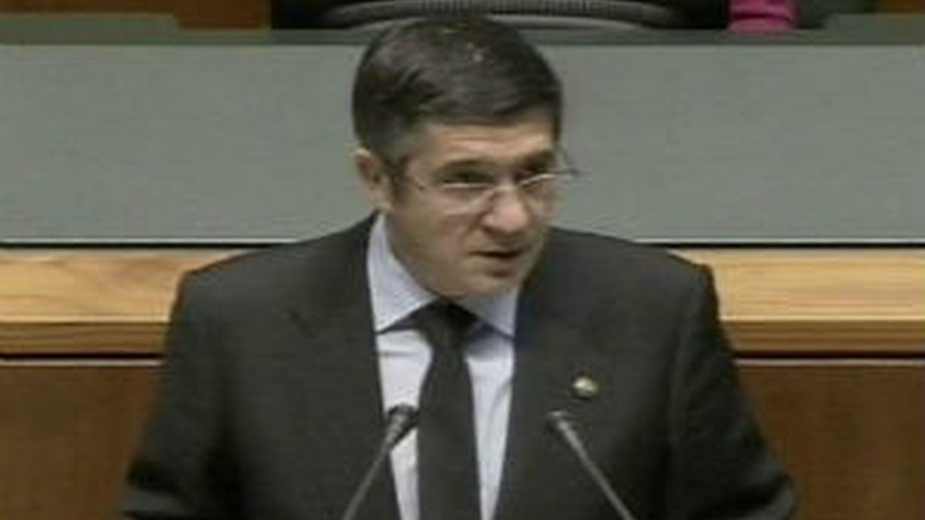 López pide que todos reclamen la disolución definitiva de ETA "sin ninguna contraprestación"