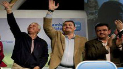 Arenas pide la confianza a la "mayoría moderada", pero  "especialmente" a los que nunca han votado al PP-A