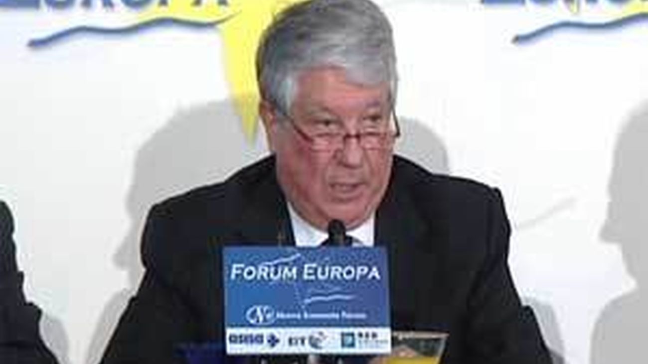 Arturo Fernández (CEOE): "La gente  no quiere una huelga, sino un trabajo"