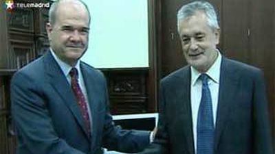 Griñan firmó una desviación de 1,2 millones de euros para el fondo de los EREs en Cádiz