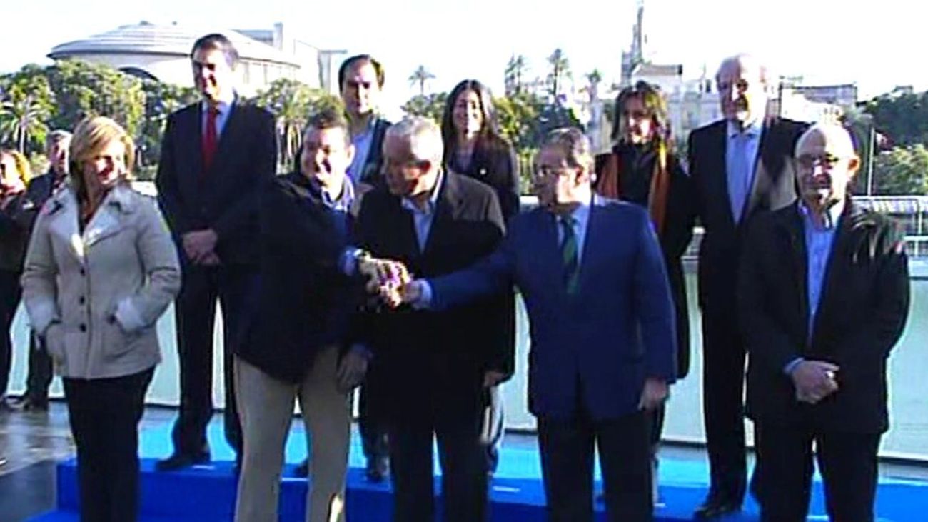 El PP ganaría en Andalucía, con una ventaja de entre 9,8 y 12,9 puntos sobre el PSOE