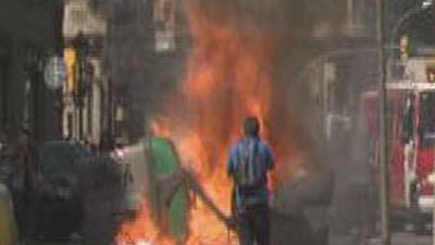 Disturbios en el centro de Barcelona antes de que acabe la manifestación